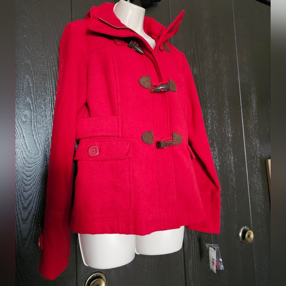 Red coat Junior's Large - Picture 5 of 11